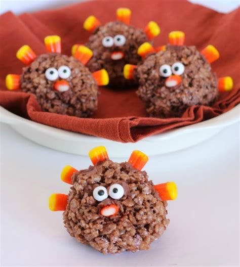 Googly Eye Thanksgiving Turkey Treats That Are Almost Too Cute To