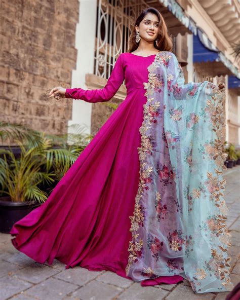 Dual Toned Flared Anarkali Dress With Floral Organza Dupatta Set Of