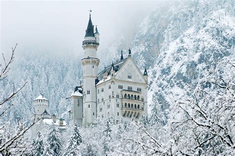 Man Made Neuschwanstein Castle Hd Wallpaper