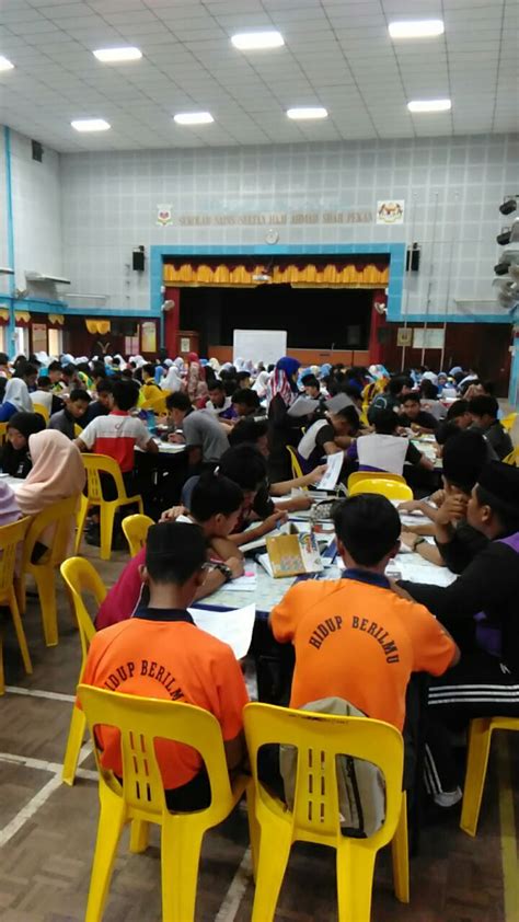 Dinobatkan sebagai johan keseluruhan pertandingan petrosains science show 2014; Sekolah Berasrama Penuh Integrasi Tun Abdul Razak Pekan ...