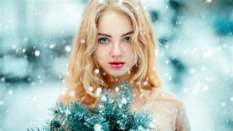 Download 1920x1080 Wallpaper Winter Blue Eyes Girl Model Outdoor