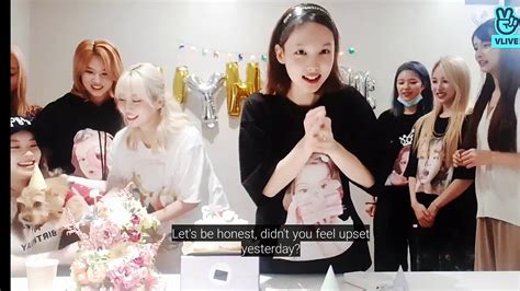 Jacqueline trains to be a funambulist. TWICE Dahyun got suprised visit from TWICE members on her ...