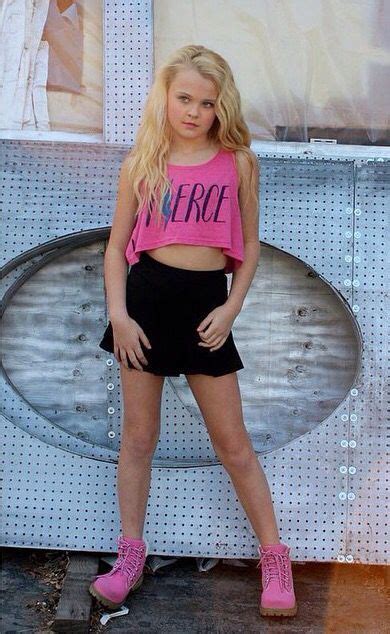 Pin By Ciarra On Dance Moms In Jojo Siwa Outfits Jojo Siwa