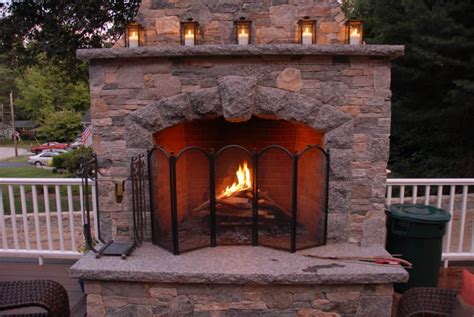 Supersized Outdoor Fireplace With Boston Blend Stoneyard