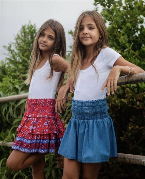 Pin By Madi Taylor On The Clements Twins Cute Skirt Outfits Fashion