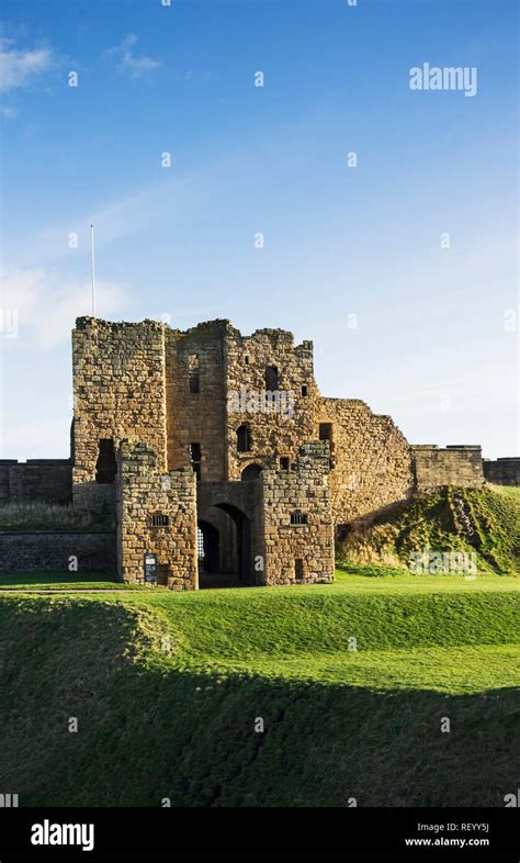 Anglo Saxon Castle Hi Res Stock Photography And Images Alamy