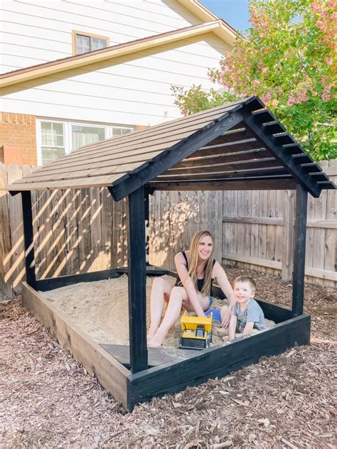Simple Diy Sandbox With Slatted Roof Sprucing Up Mamahood