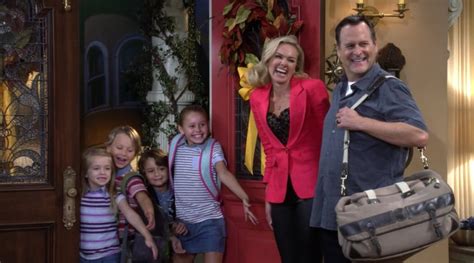 Who Is Joey S Wife On Fuller House POPSUGAR Entertainment