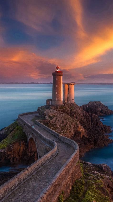 Pin By Sarah On Iphone Wallpaper Lighthouse Pictures Lighthouse