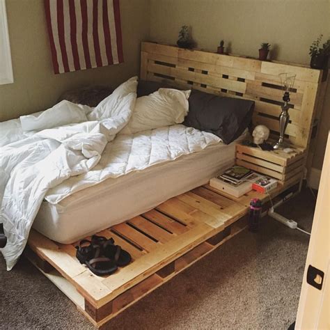 Queen Sized Pallet Bed Light Stain Finish Palletbedz Utah Uohome