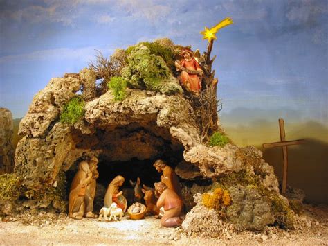 The Message Of The Child Nativity Scenes Cave Nativity Scene