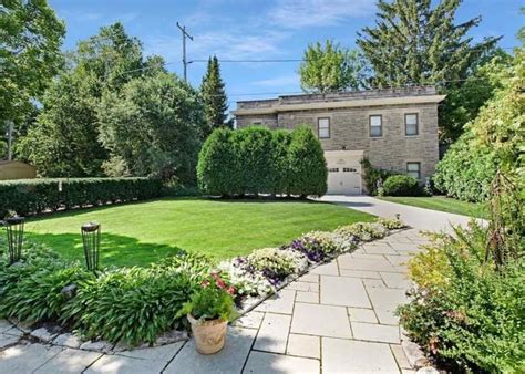 1904 Stone Mansion For Sale In Milwaukee Wisconsin — Captivating Houses