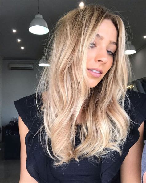 Chelseahaircutters On Instagram “ruffled Blonde Balayage Pjthomsen Lorealpro Dysonhair