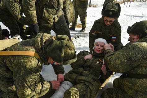 Russian female soldiers compete in annual 'Camo For Makeup' event (PHOTOS) - Russia Beyond