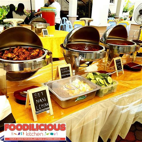 Kunjungan ke rumah teman atau keluarga untuk menyantap makanan dan bersilaturahmi memang menyenangkan. FOODILICIOUS KITCHEN SHAH ALAM: CATERING FOR HARI RAYA ...