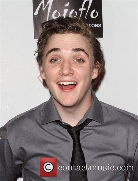 Kyle Gallner Photos Kyle Gallner Images Ravepad The Place To Rave