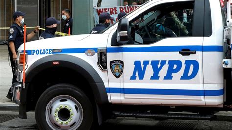 Nypd Text Survey To Gauge Police Performance Handling Crime Complaints Newsday