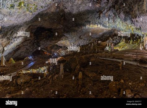 Interior Of Snezhanka Cave In Bulgaria Stock Photo Alamy