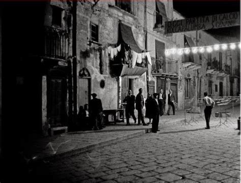 Interesting Black And White Photos Capture Daily Life In Sicily Italy