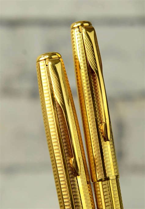 Buy Parker Sonnet Cascade Golden Fountain Pen Set With 18k Gold F Nib