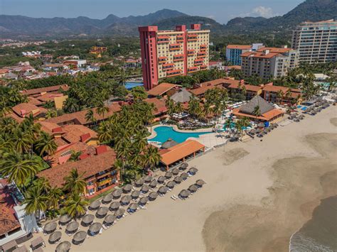 Beachfront Hotel With All Inclusive Plan Relax In Paradise In Ixtapa
