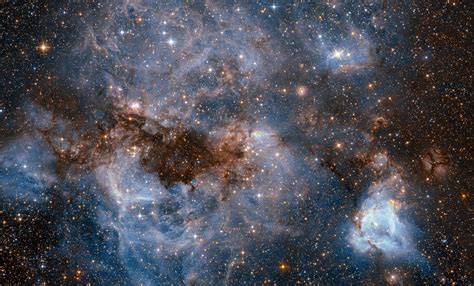 Hubble Space Telescope Observes Cosmic Maelstrom Scinews