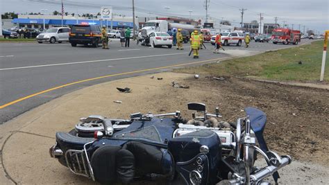 Motorcyclist Critically Hurt In Crash Near New Castle