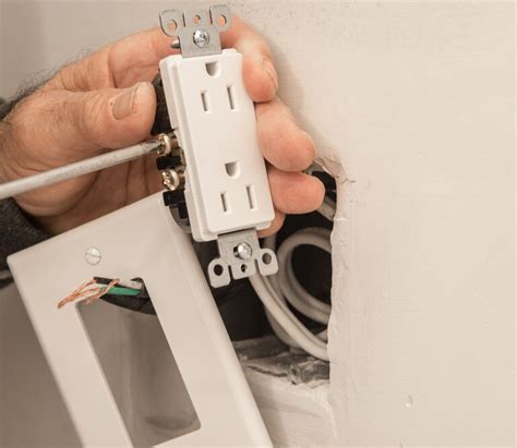 Different Types Of Electrical Outlets What You Need To Know Tool Digest
