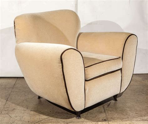 Elegant Art Deco Armchairs By Paolo Buffa For Sale At 1stdibs