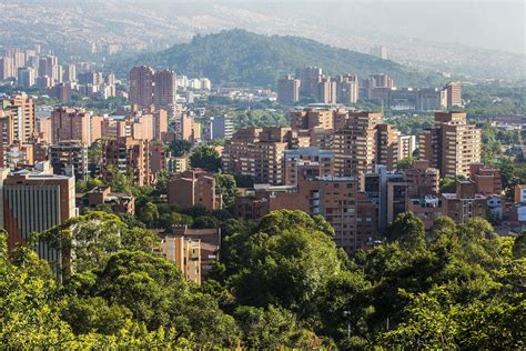 Conoce En Cuáles Barrios De Medellín Puedes Invertir