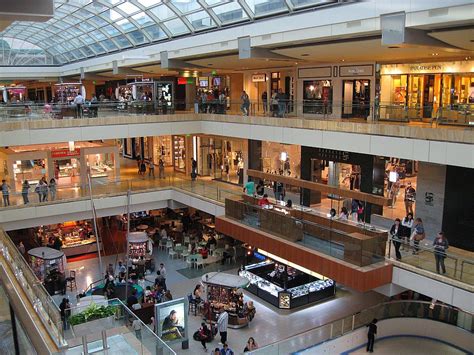 The Galleria Mall In Houston Houston Newcomers Guide