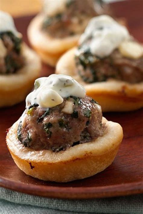 With just a little creativity and delicious recipes, these fun food recipe ideas will be sure to entertain this season! Your Christmas Party Guests Will Devour These Delicious Holiday Appetizers | Best holiday ...