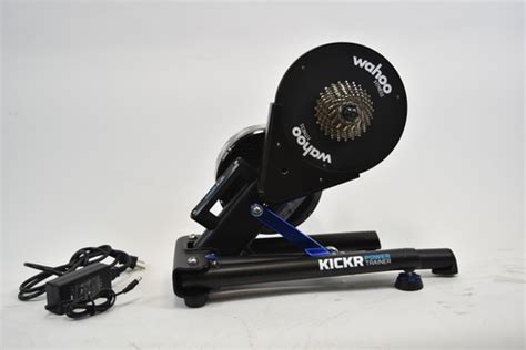 Wahoo Fitness Kickr Power Indoor Cycling Trainer Kicker Bike