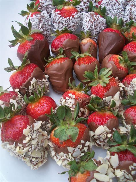 Brooke Bakes Gourmet Chocolate Covered Strawberries