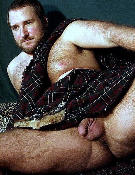 Scotsman In A Kilt Photo BoyFriendTV