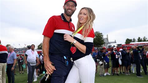 Who Is Masters Star Dustin Johnsons Wife Paulina Gretzky And Do They