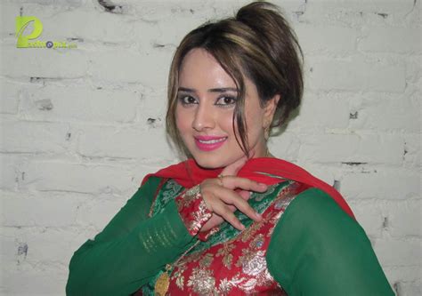 All Pashto Showbiz The Best Pashto Actres Nadia Gull Hot Wallpapers