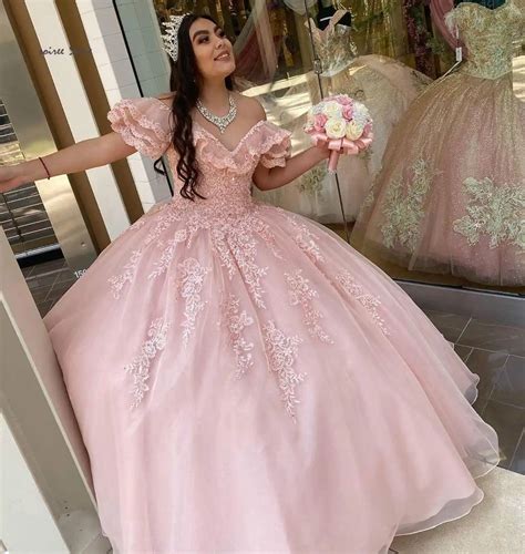 2019 Pink Lace Quinceanera Dresses Luxury Beads 3d Floral Appliques Off Shoulder Ball Gown Sweet