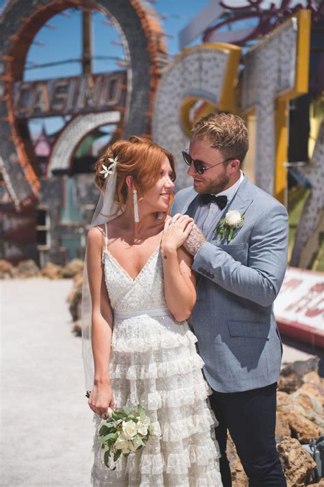 A Fun Las Vegas Wedding With A Photoshoot At The Neon Museum Vegas