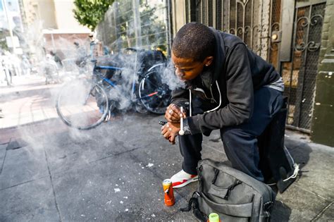 Drug Dealing In SFs Tenderloin More Organized Than It Looks On The Streets SFChronicle Com