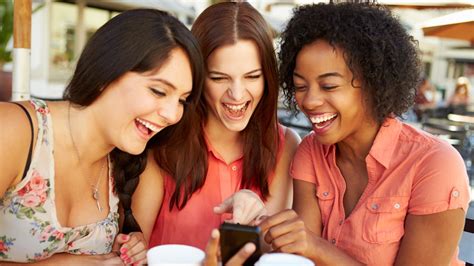58 Group Chat Names For 3 Best Friends Because You Cant Stop Texting