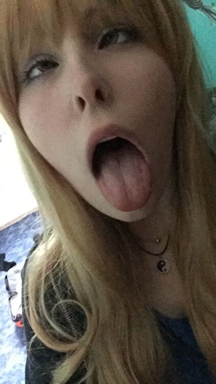 Yin Yang 2 Ahegao Mechamachine