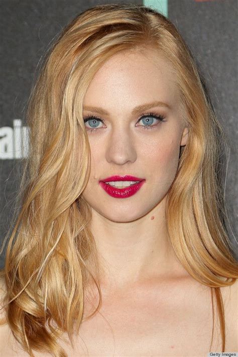 Deborah Ann Woll Shes Amazing And Beautiful