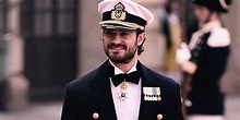 Principe Carlo Filippo di Svezia, le foto in divisa su Instagram