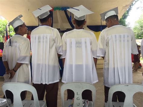 Abs Cbn News On Twitter Misamis Oriental Inmates Finish High School