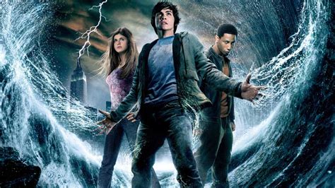 The teenager discovers that he is a descendant of the greek god and sets off to settle the ongoing struggle between the gods. دانلود دوبله فارسی فیلم Percy Jackson & the Olympians: The ...