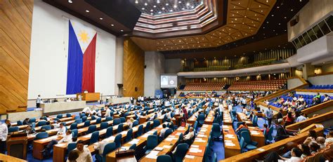மலேசிய ஹவுஸ் ஆஃப் காமன்ஸ் ஹவுஸ் கமிட்டி) is a select committee of the house of representatives in the parliament of malaysia. PH lawmakers seek to ban reporters who 'besmirch' them