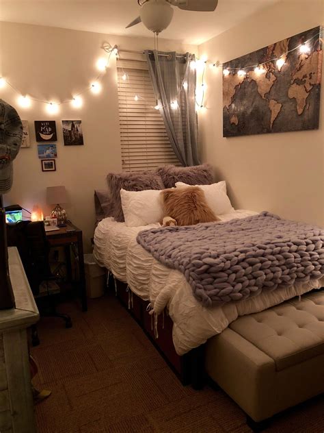 Modern Bedroom Designs In 2020 Cozy Dorm Room Dorm Room Decor
