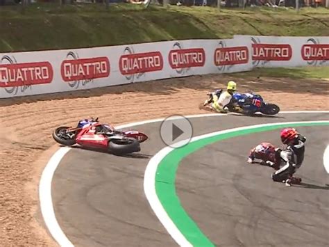 race2 brands hatch british superbike r17 23 bennetts bsb highlights