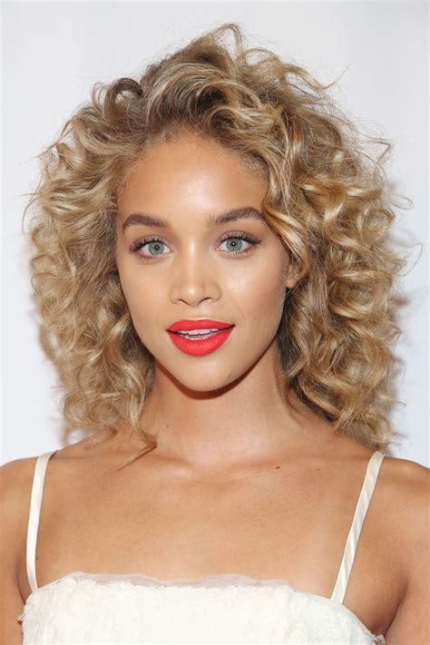 32 Curly Hairstyles And Haircuts We Love Best Hairstyle Ideas For